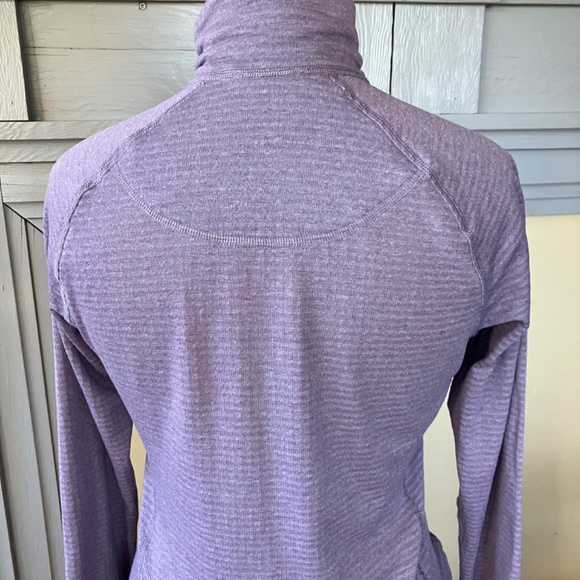Patagonia Light Purple Polartec ¾ Zip Base Layer – Women’s Medium - Picture 4 of 9